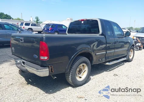 1998 Ford F-150 Lariat/Standard/Xl/Xlt из США, поврежденный, VIN 1FTZX1762WNB88647